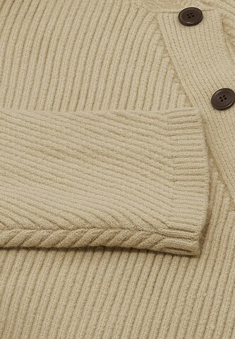 RISA Knit cardigan in Beige