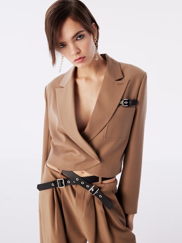 Twist Blazer in Brown: front