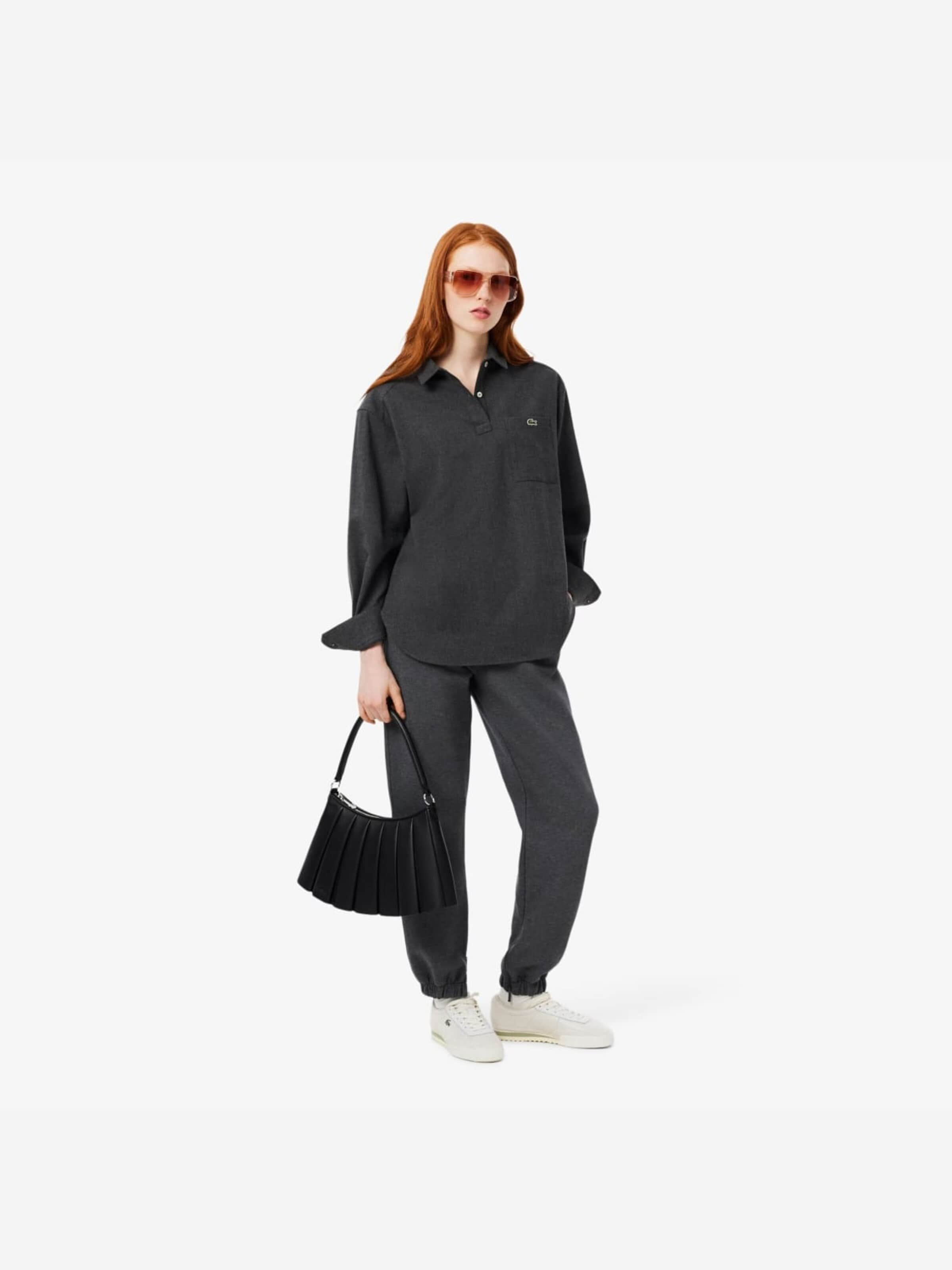 LACOSTETorba preko ramena 'Lacoste Sac Bandoulière Lenglen Défilé Noir' - crna boja: prednji dio