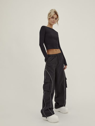 millane Loose fit Cargo Pants 'Laia' in Black: front