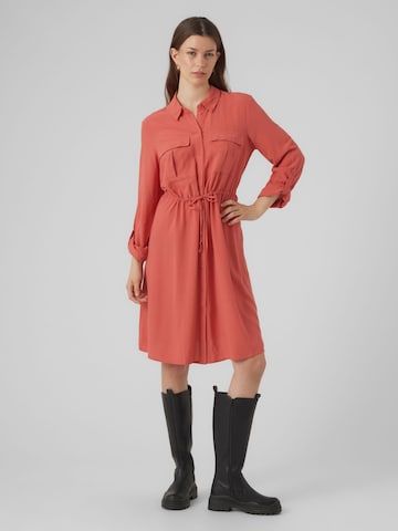 VERO MODA Blusenkleid in Rot