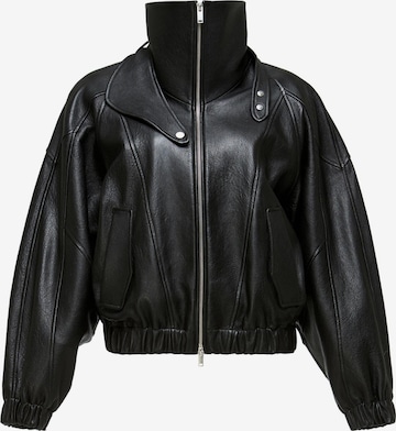 V S P Winter jacket 'May' in Black: front