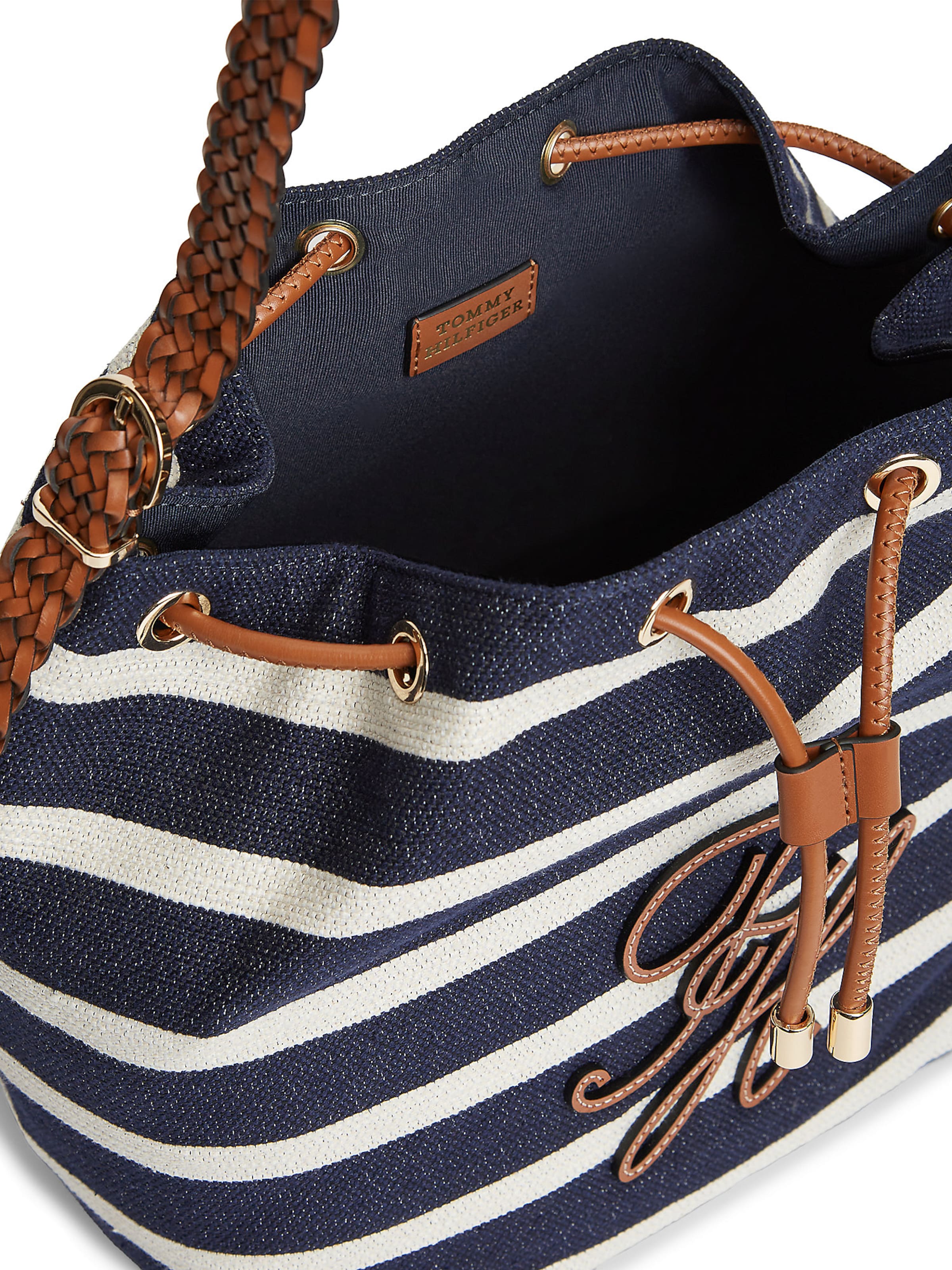 TOMMY HILFIGER Shoulder Bag in Blue