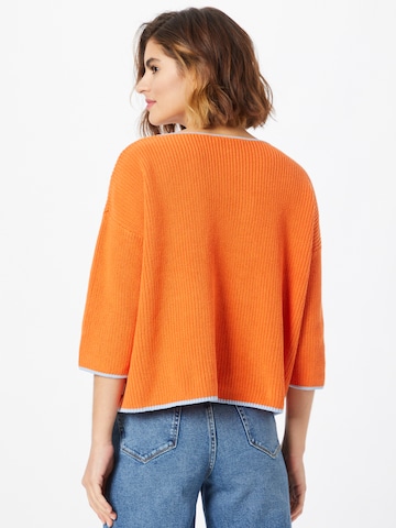 comma casual identity Sweater in Orange