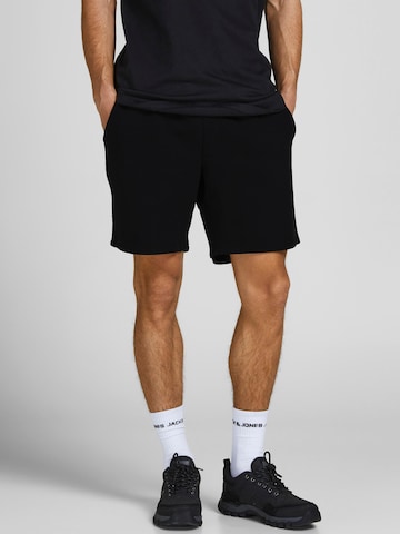 JACK & JONES Regular Shorts 'BRADLEY' in Schwarz: predná strana