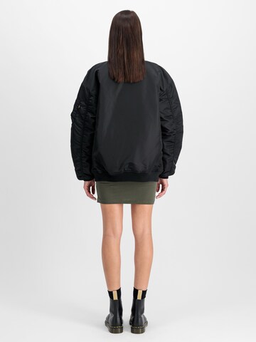 Veste mi-saison 'Ma-1' ALPHA INDUSTRIES en noir