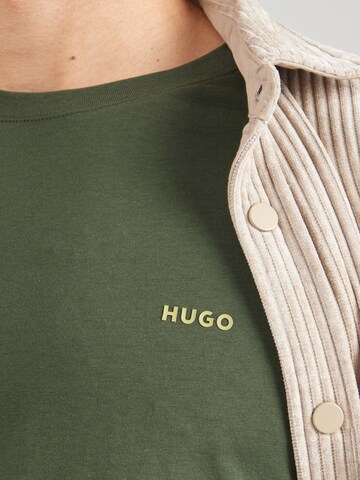HUGO Μπλουζάκι 'Dero' σε πράσινο