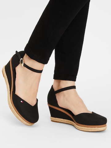 TOMMY HILFIGER Sandal 'Elba' i svart: framsida