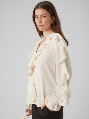 VERO MODA Blouse 'ALVA' in Beige