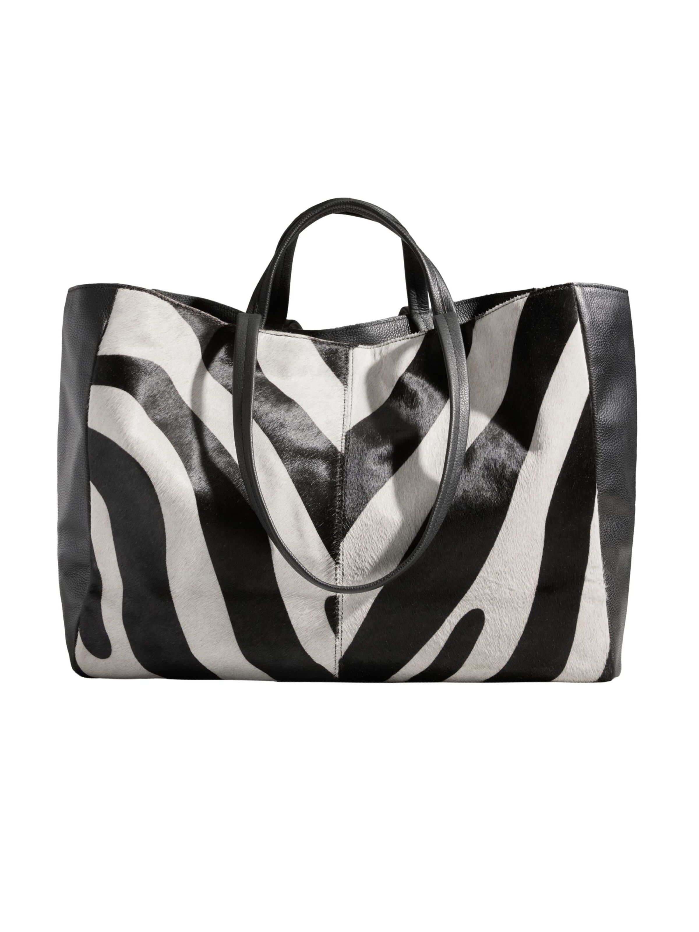 Next Τσάντα ώμου σε μαύρο: μπροστά