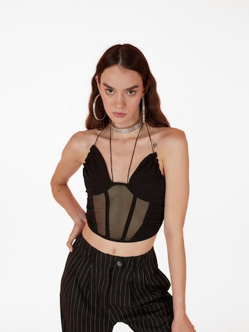 HOLLY LOLLY Top in Black: front