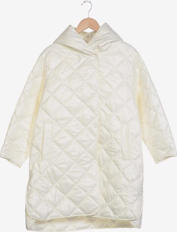 Reserved Jacket & Coat in M in White: front