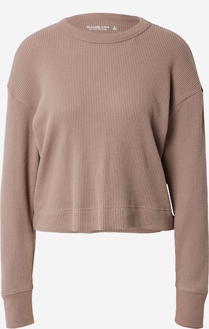 Abercrombie & Fitch Sweater in Brown: front