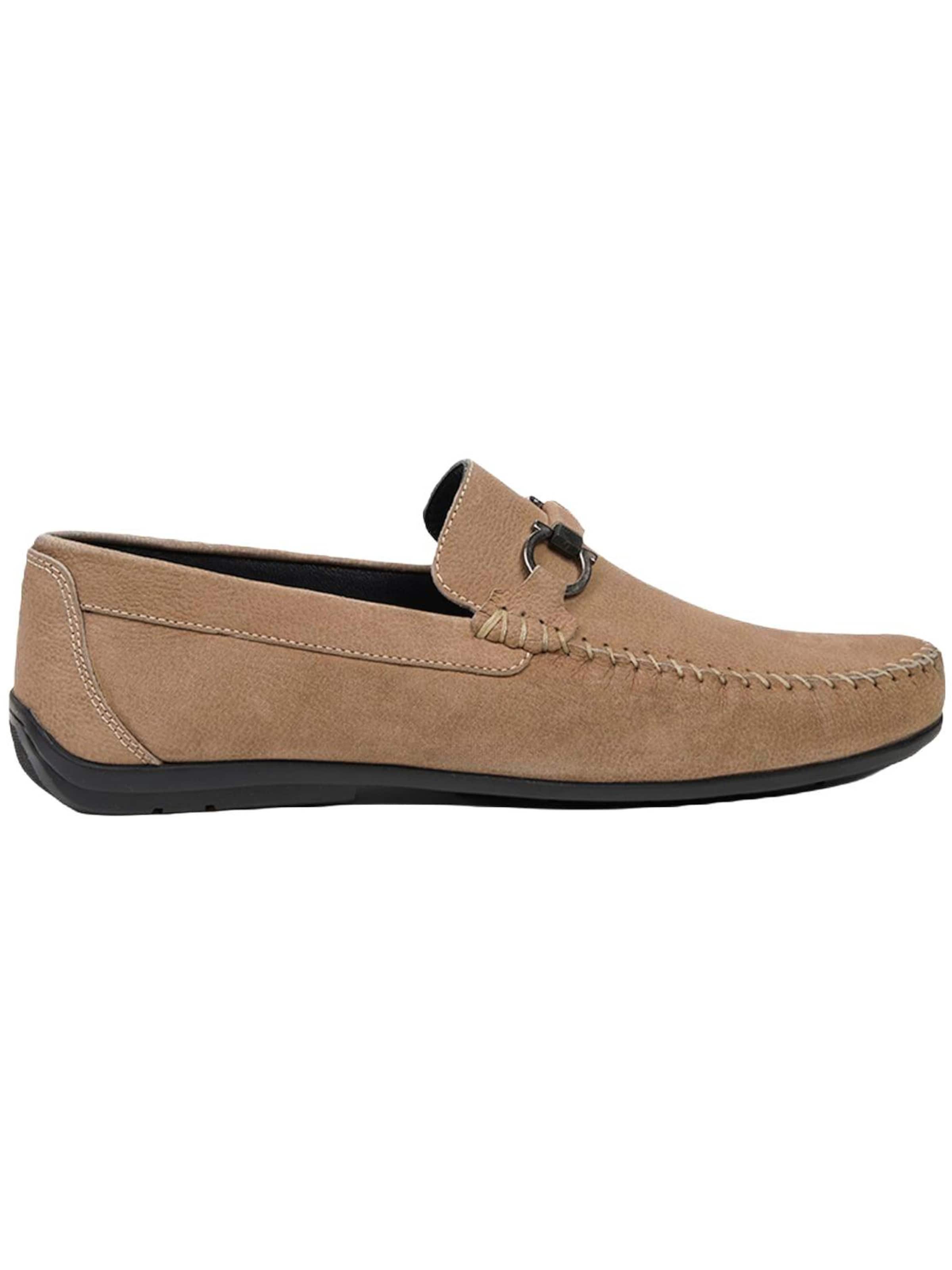 Chaussure basse Desa en beige