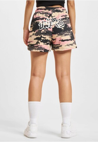 Dangerous DNGRS Regular Shorts in Mischfarben