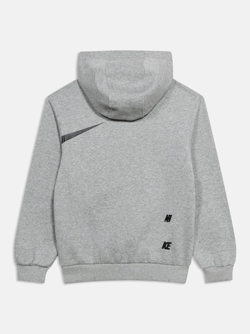 Nike Sportswear Majica 'CLUB' | siva barva