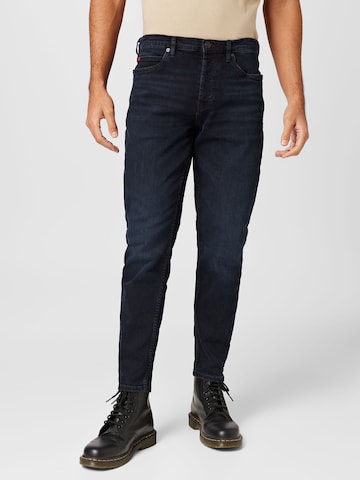 HUGO Tapered Jeans i blå: framsida