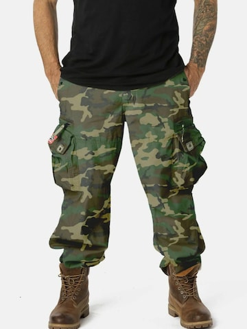 Baggy Pantalon cargo Molecule en vert : devant