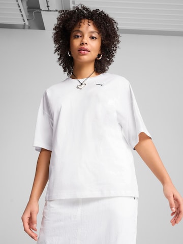 Maglietta 'Wardrobe Ess' di PUMA in bianco: frontale