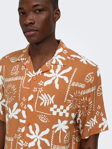 Coupe regular Chemise 'ONSDash' Only & Sons en orange