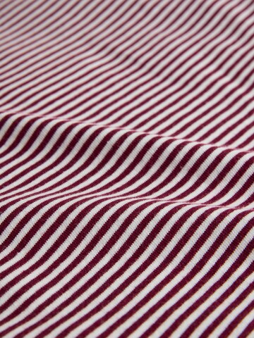 T-shirt The Set en rouge