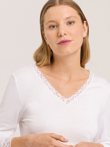 Hanro Nachthemd ' Moments ' in Weiß