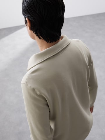 Marks & Spencer Sweatshirt in Beige