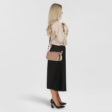 GUESS Crossbody bag 'Noelle II' in Brown
