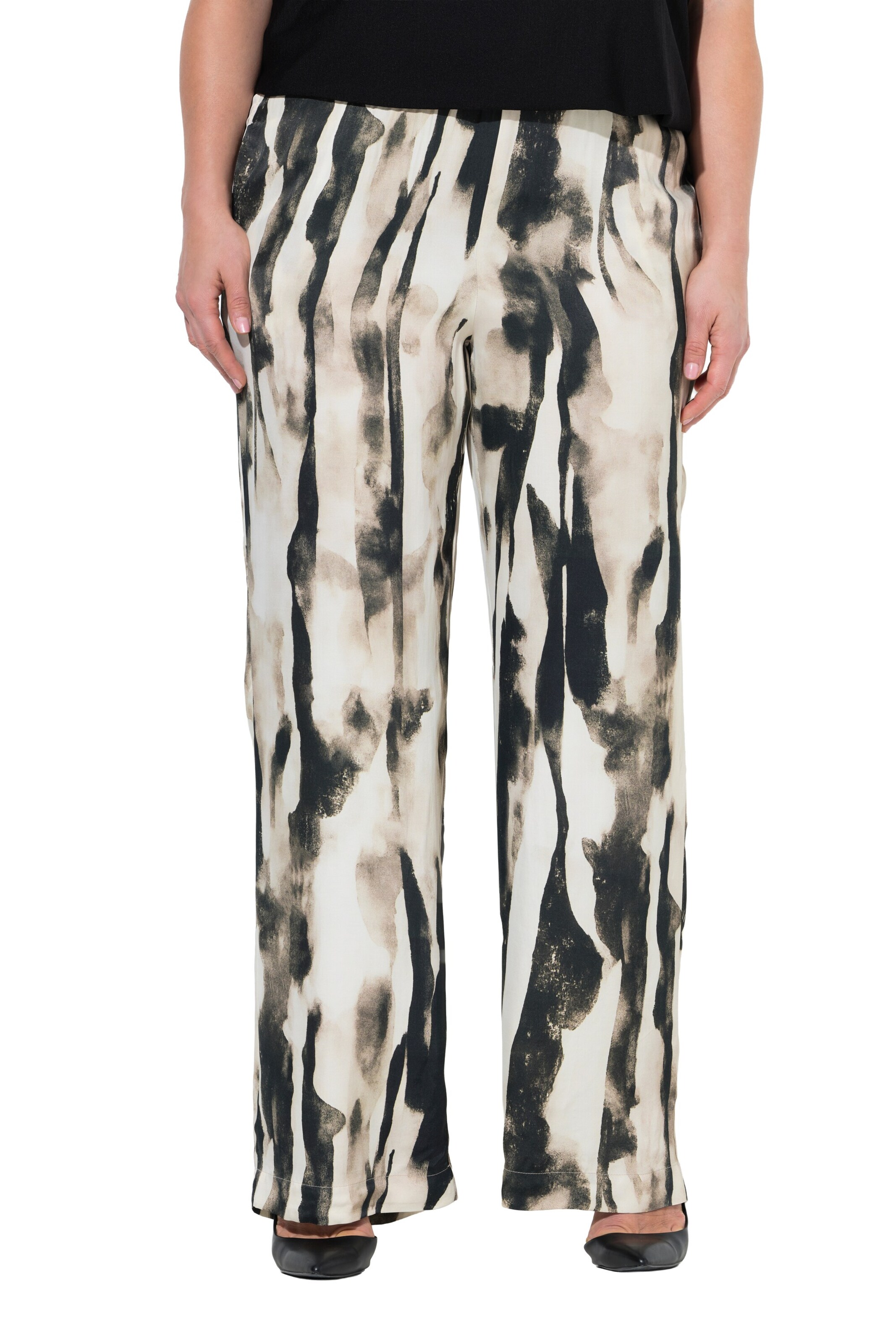 Ulla Popken Regular Broek in Zwart: voorkant