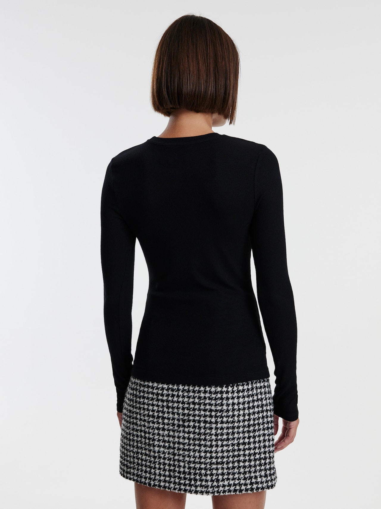 EDITED Produits T-shirt 'Inoa' noir