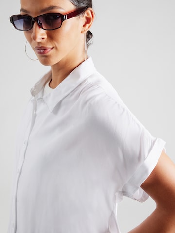 Sublevel Blus i vit