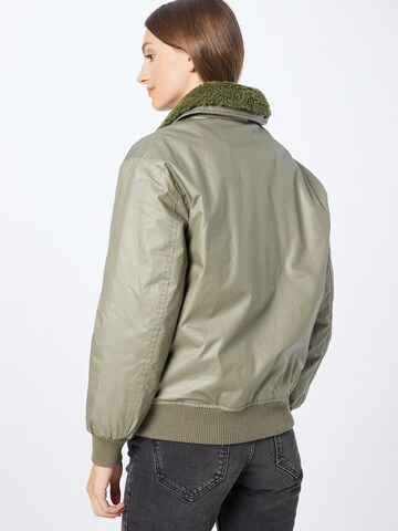 NÜMPH Between-Season Jacket 'DUNYA' in Green