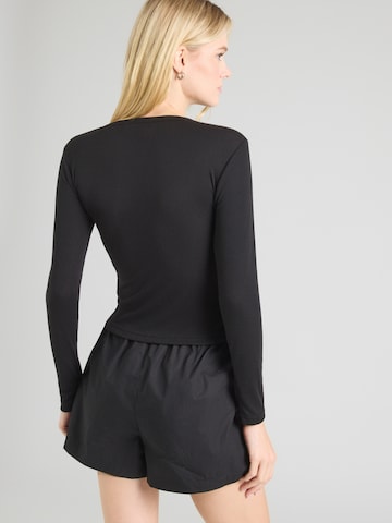 Tricou 'Malaga' de la Pegador pe negru