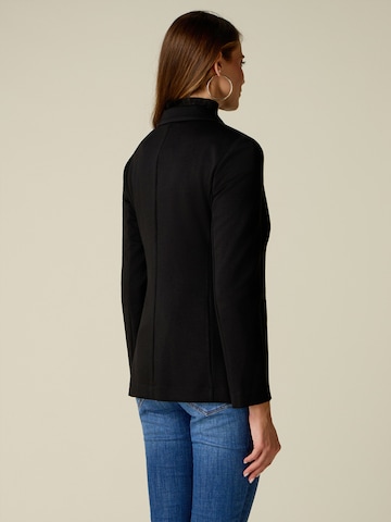 oltre Blazer in Black
