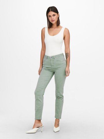 Coupe slim Jean 'EMILY' ONLY en vert