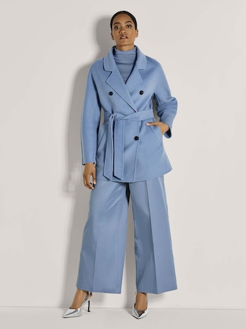 MADELEINE Tussenmantel in Blauw