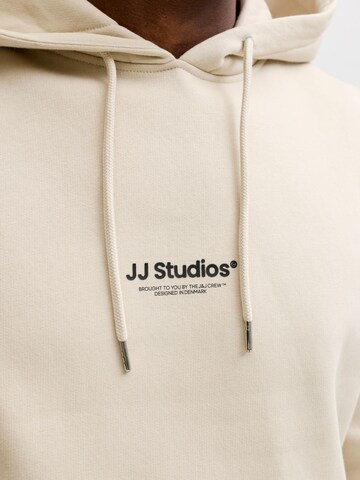 JACK & JONES Свитшот 'JJESOHO' в Серый