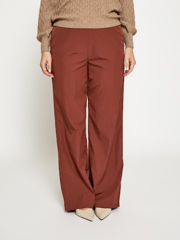 Regular Pantalon 'Glenna' DESIRES en marron : devant
