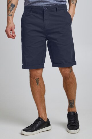 !Solid Regular Pants in Blue: front