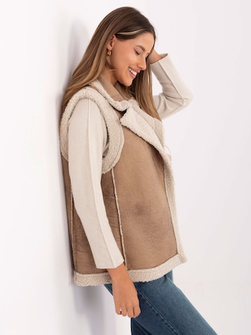 Madnezz House Weste '96917.69' in Beige