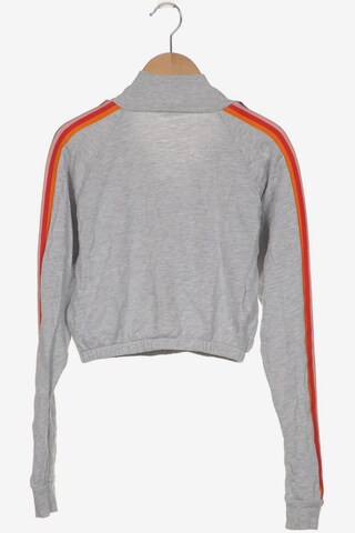 Urban Outfitters Sweatshirt & Zip-Up Hoodie in XS in Grey