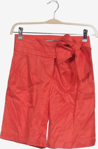 Nicowa Shorts in M in Red: front