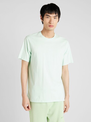 LEVI'S ® Shirt 'THE ESSENTIAL' in Green: front