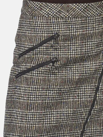 KOROSHI Skirt in Mixed colours