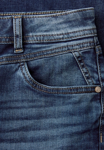 STREET ONE Regular Jeans 'Amalia' in Blue