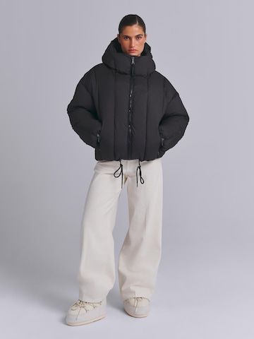 AEMMI Zimní bunda 'OVERSIZED RECYLED DOWN PUFFER JACKET' – černá