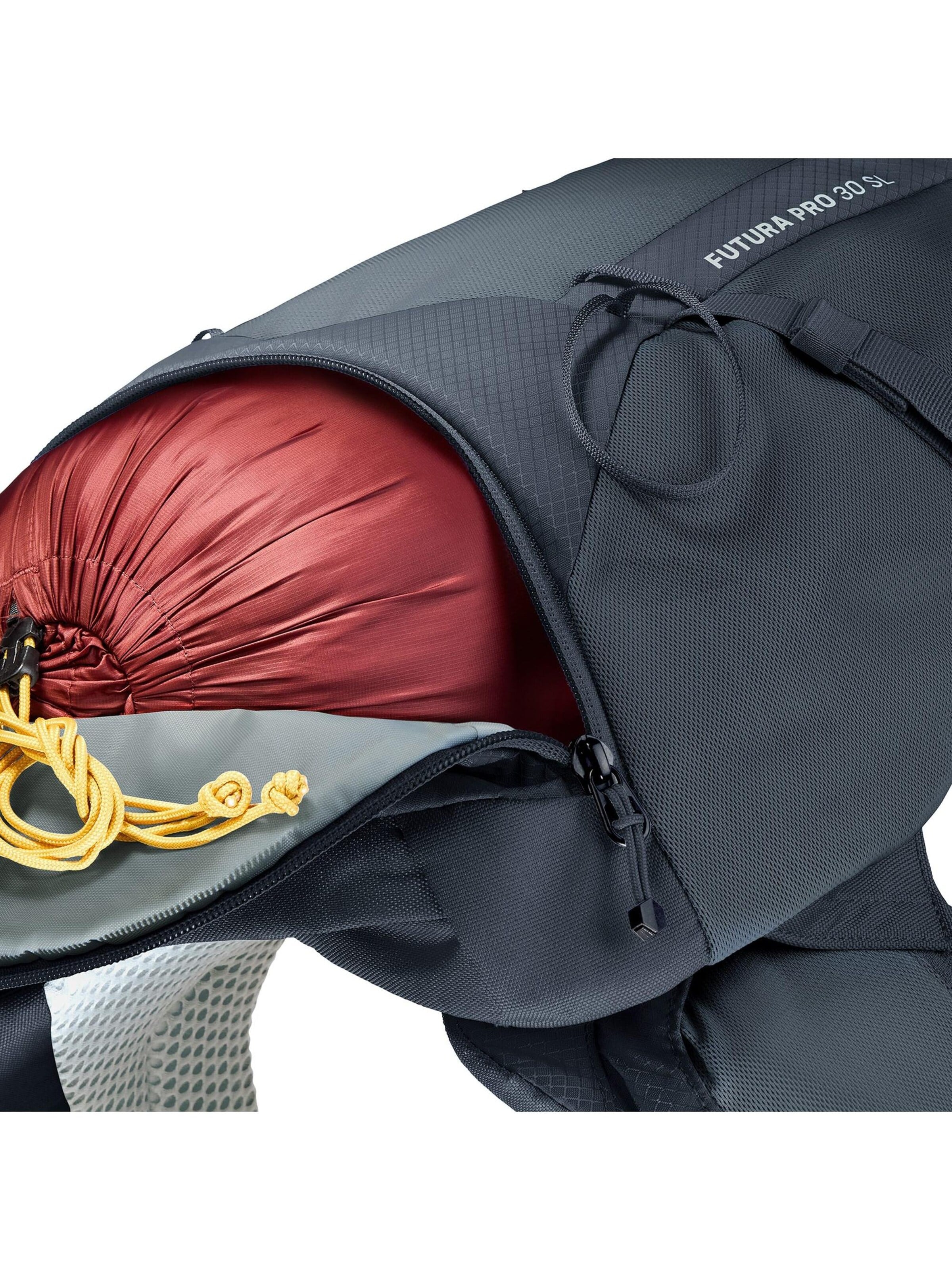 DEUTER Sportrucksack 'Futura Pro'‌‌‌‌‌ in Schwarz