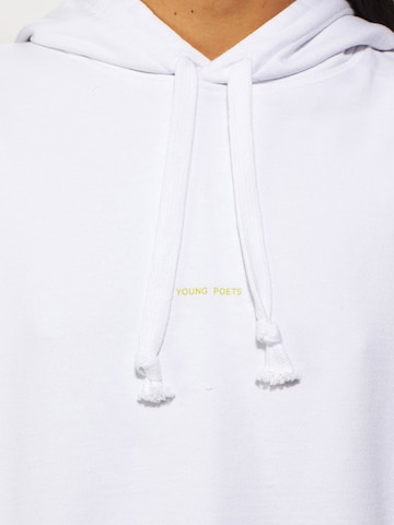 Young Poets Sweatshirt 'Jola' in White