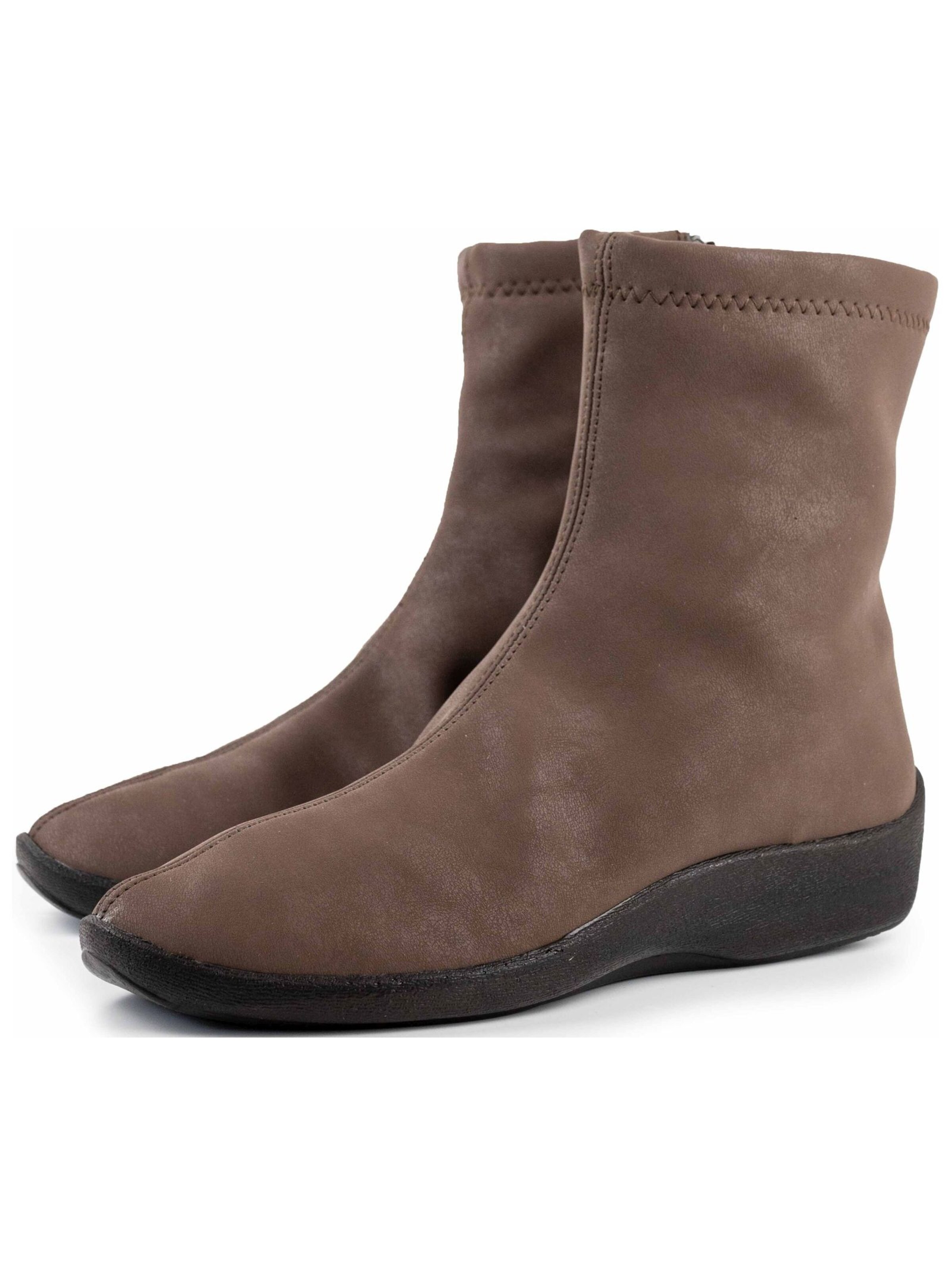Arcopedico Bootie in Brown