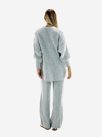 Elara Hausanzug in Grau